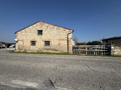 Foto Rustico in Via MATTEOTTI 1, Pojana Maggiore Poiana Maggiore di 660 m²