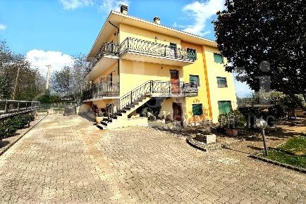 Foto Casa indipendente in Via MICHELANGELO BUONARROTI 44, Avezzano Centro