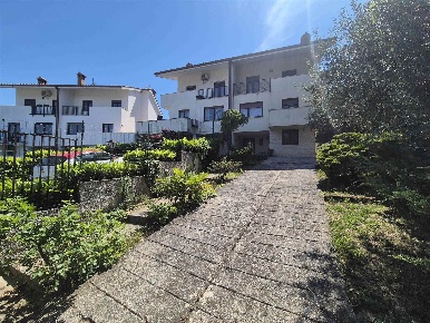 Foto Villa unifamiliare in Via Calderai  15, Muggia Centro di 198 m²