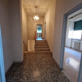 Foto Appartamento a Firenze Due Strade - San Gaggio di 110 m² con 4 locali