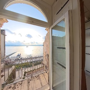 Foto Appartamento in Via Pompeo Picherali 10, Siracusa Ortigia di 340 m²