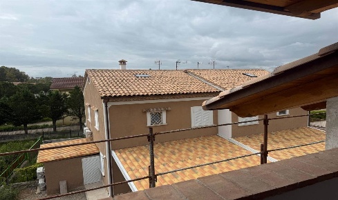 Foto Villa bifamiliare in Via Tremiti, Villapiana di 120 m² con 6 locali