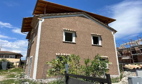 Foto Villa bifamiliare in Via Tremiti, Villapiana di 120 m² con 6 locali