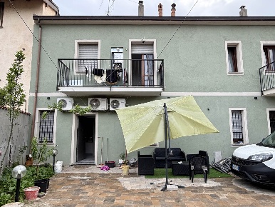 Foto Case semi ndipendenti a Gambolò Centro di 100 m² con 3 locali
