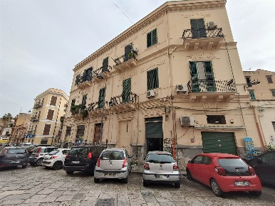 Foto Negozio in via Dello Spezio 1, Palermo Borgo Vecchio di 35 m²
