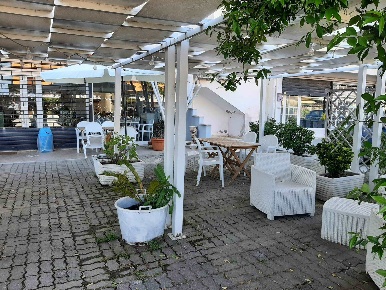 Foto Attività commerciale a Latina Borgo Sabotino di 140 m² in affitto