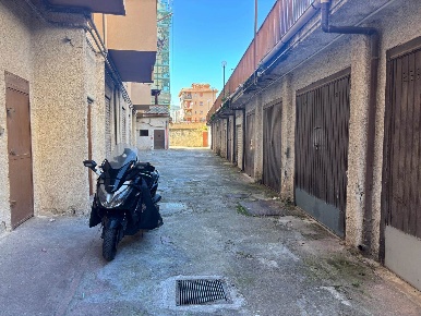 Foto Garage in Via antonio De Stefano  5, Palermo di 15 m² con 1 locali