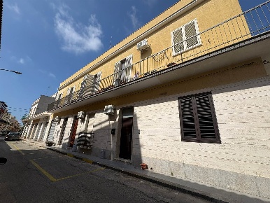 Foto Case semi ndipendenti in VIA CAPUANA 55, Avola Centro di 102 m²