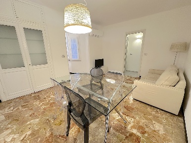 Foto Appartamento a Chiavari di 100 m² con 5 locali in affitto
