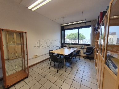 Foto Ufficio in Via della Croce Rossa 32, Padova Stanga - Pio X di 120 m²