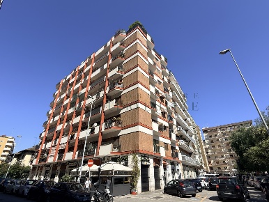 Foto Appartamento in Via Luigi Galvani 6, Bari Carrassi di 95 m² in vendita