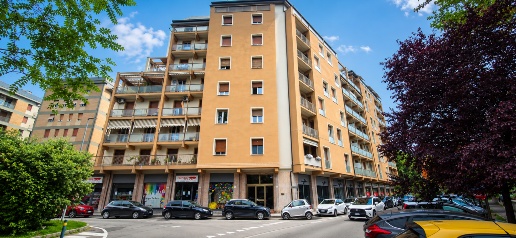 Foto Appartamento in Via Luigi Vaccari 2, Modena Viali di 100 m² in vendita