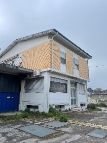 Foto Capannone industriale in Via Jesi, Pesaro in vendita