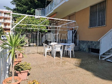 Foto Appartamento a Ceriale Centro di 50 m² con 2 locali in vendita