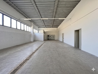Foto Locale commerciale in Via Elorina 146, Siracusa Pantanelli - Elorina