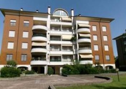 Foto Appartamento in via Madre Panzeri 7, Agrate Brianza Centro di 102 m²