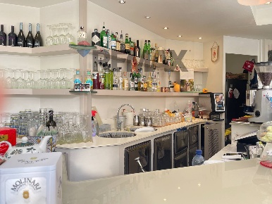 Foto Negozio in Via Del Pretorio 31-33, Sassuolo Centro di 45 m² in vendita