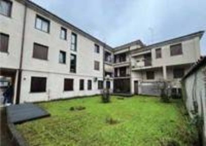 Foto Appartamento in via Umberto I 5, Pessano con Bornago Centro di 47 m²