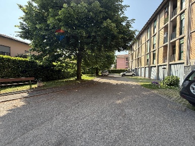 Foto Appartamento in Via Pascoli 5, Arcisate Centro di 89 m² con 3 locali