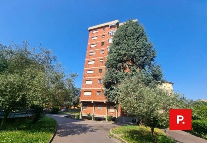 Foto Appartamento in Via Suzzani 273, Milano di 82 m² con 4 locali