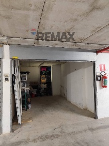 Foto Posti auto in Corso Umberto I 316, Montesilvano Centro di 21 m²