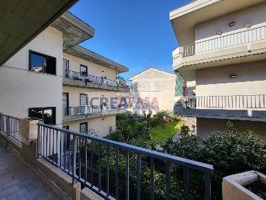 Foto Appartamento in Via Federico de roberto, Mascali Centro di 108 m²