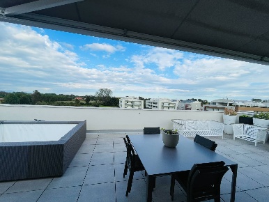 Foto Appartamento a Limena di 160 m² con 5 locali in vendita