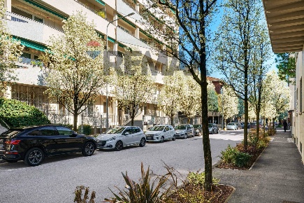 Foto Ufficio in VIA FERRARIS 10, Busto Arsizio Tribunale di 112 m²