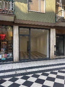 Foto Negozio in Via Firenze 209, Pescara Stazione Centrale - Corso Vittorio