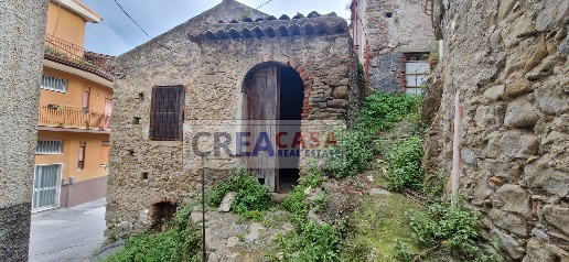 Foto Casa indipendente in via Mazzini, Graniti di 52 m² con 2 locali