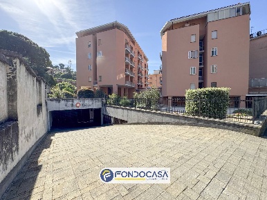 Foto Posti auto in Via Mezzacqua, Andora Marina Di Andora di 22 m²