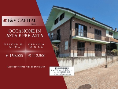Foto Appartamento in Via Cascina Nuova, Bruino di 105 m² con 4 locali