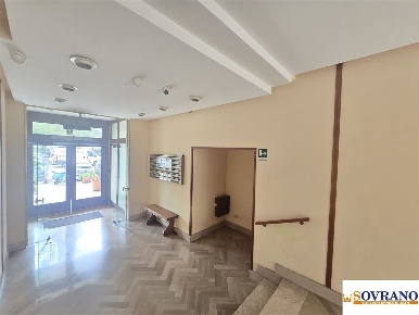 Foto Appartamento a Palermo De Gasperi - Croce Rossa di 156 m² con 5 locali