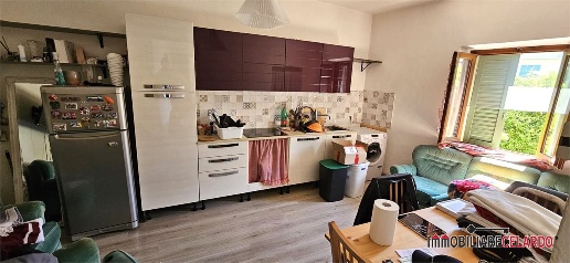 Foto Appartamento a Colle di Val d'Elsa Colle Bassa, Via Gramsci di 100 m²
