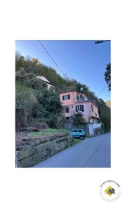 Foto Appartamento in Via S. Carlo di Cese, Genova Acquasanta - San Carlo