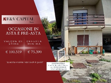 Foto Appartamento in Localita' Ronchi Inferiore Salto, Cuorgnè di 180 m²