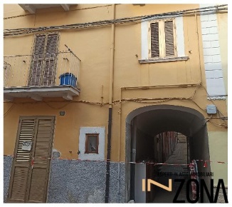 Foto Appartamento in Via N. Costantini, Popoli di 55 m² con 3 locali