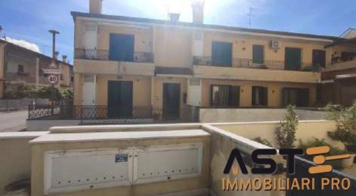 Foto Appartamento in Via Giambattista Tiepolo, Paese Padernello in vendita