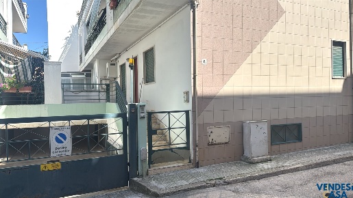 Foto Appartamento in Tripoli, Adelfia di 80 m² con 3 locali in vendita