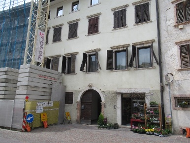 Foto Appartamento in Corso III Novembre, Pergine Valsugana Centro di 230 m²