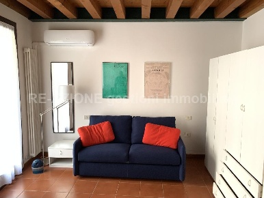 Foto Appartamento a Vicenza Centro Storico di 30 m² con 1 locali in affitto
