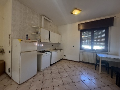 Foto Appartamento in VIA PIAZZA MARCONI, Calcio di 100 m² con 3 locali