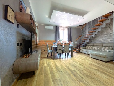 Foto Appartamento in via boltiere, Ciserano di 117 m² con 4 locali