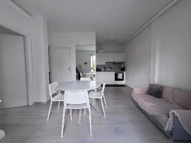 Foto Appartamento a Massa Marina di Massa Centro di 60 m² con 3 locali