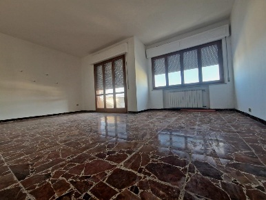 Foto Appartamento a Ponsacco Centro di 130 m² con 4 locali in vendita