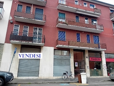 Foto Negozio in via Gian Rinaldo Carli 39, Milano Affori di 55 m²