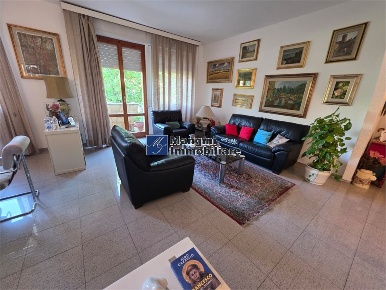 Foto Appartamento a Livorno Sorgenti di 119 m² con 4 locali in vendita