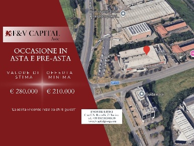 Foto Ufficio in Via Cusago, Milano Muggiano di 255 m² con 1 locali