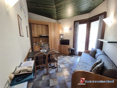 Foto Appartamento a Ponte di Legno Centro di 78 m² con 4 locali in vendita