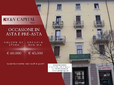Foto Appartamento in Via Varesina, Milano Certosa di 47 m² con 2 locali